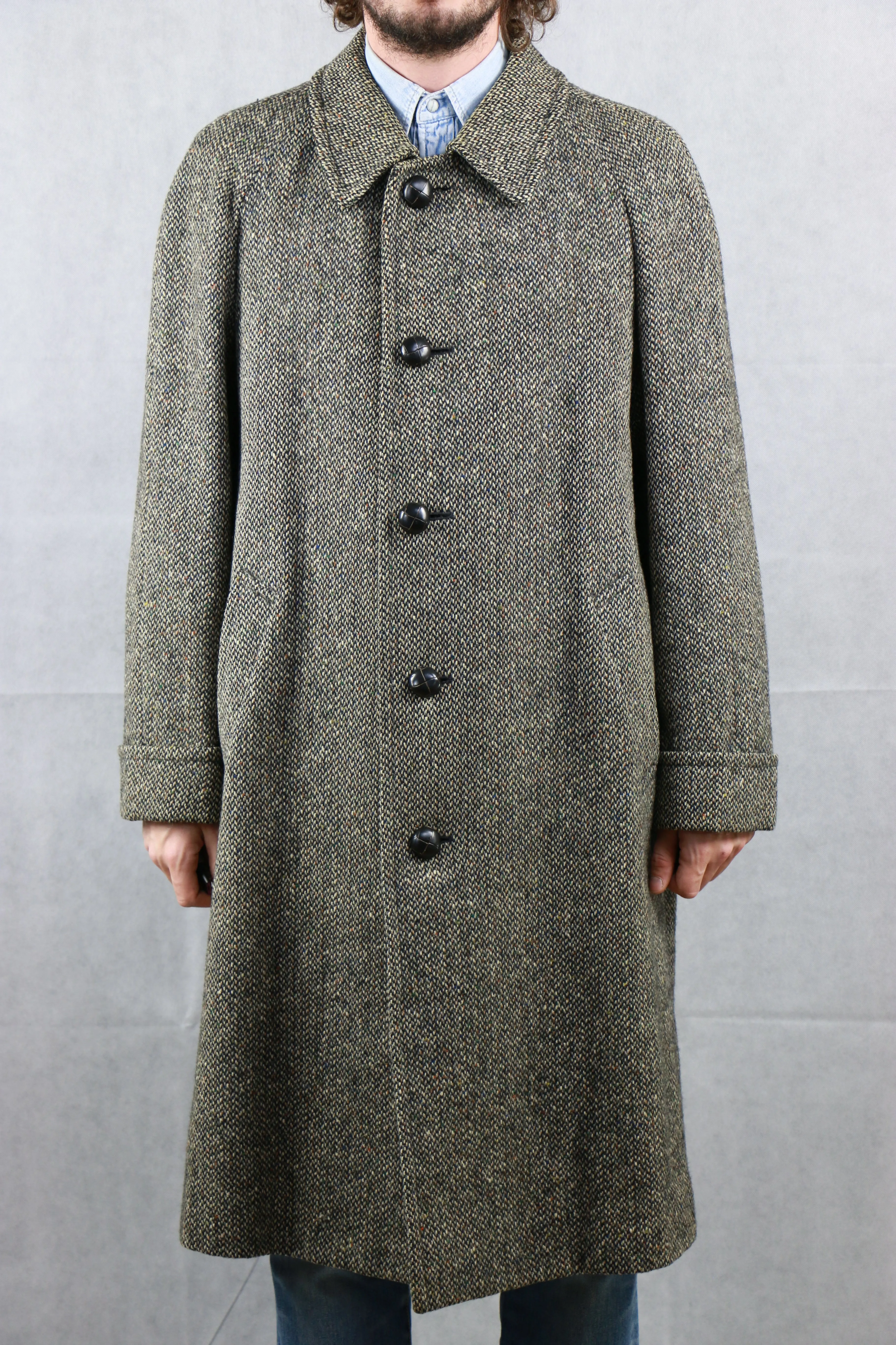 Aquascutum Tweed Coat Wooden Buttons