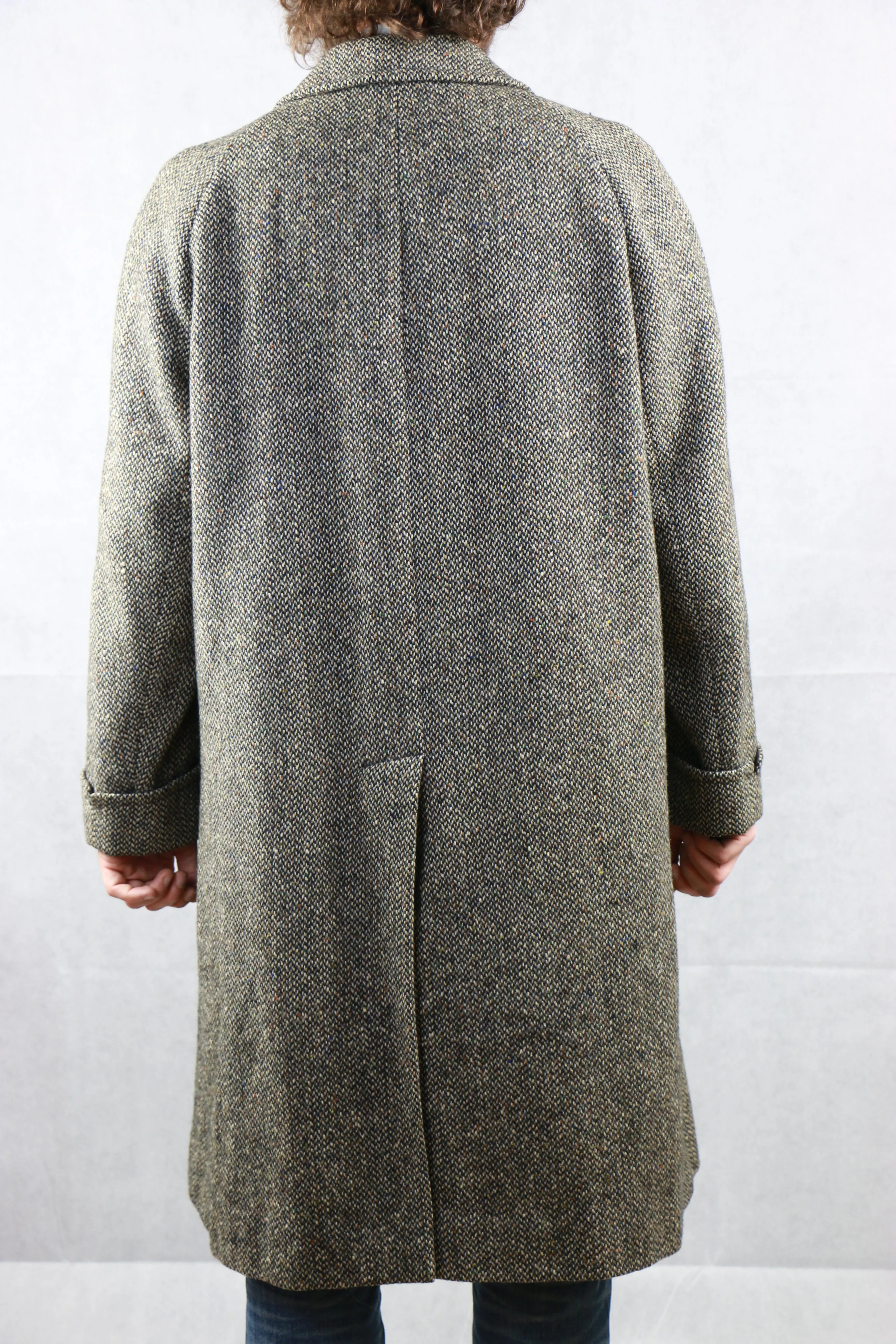 Aquascutum Tweed Coat Wooden Buttons