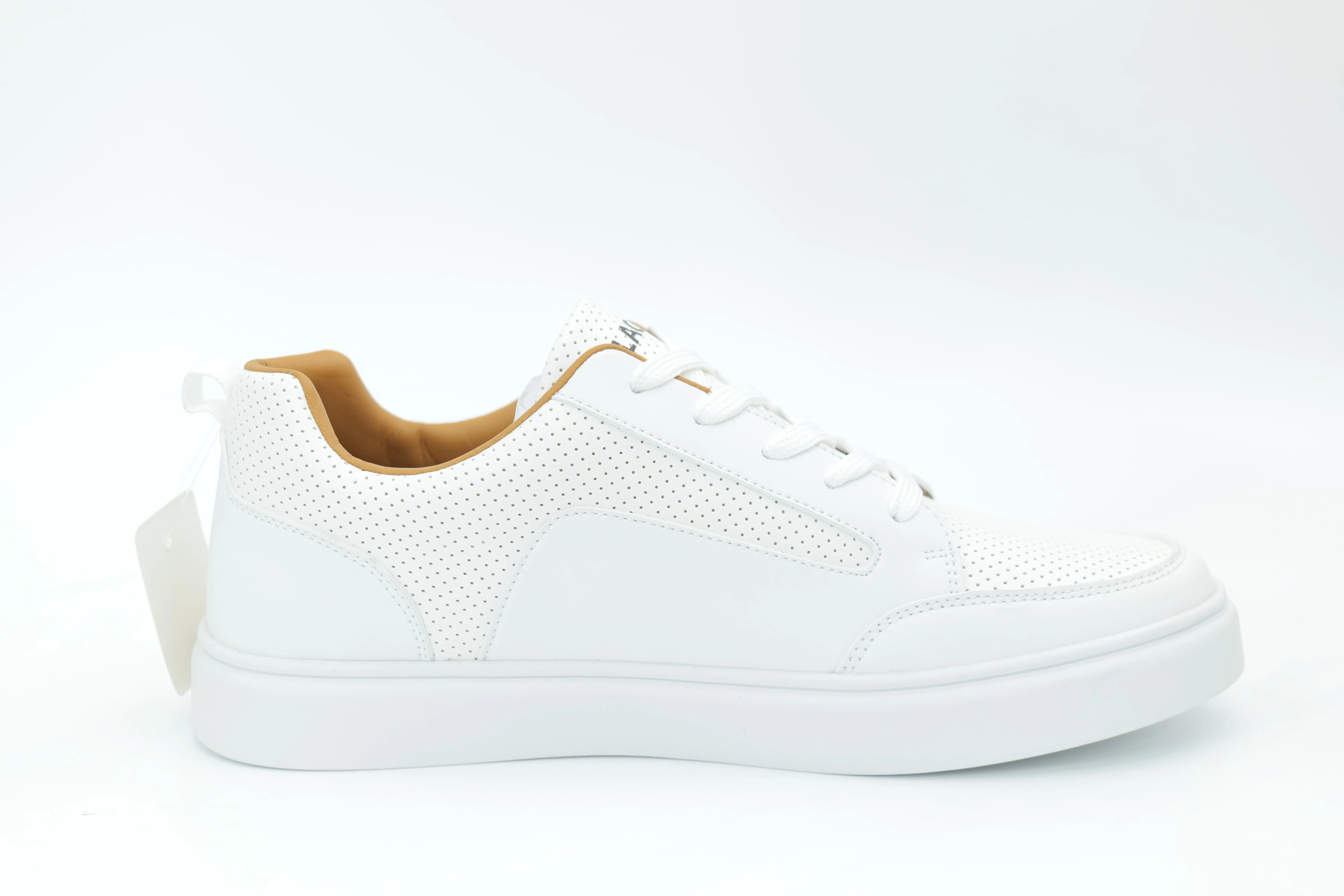 Casual sneakers