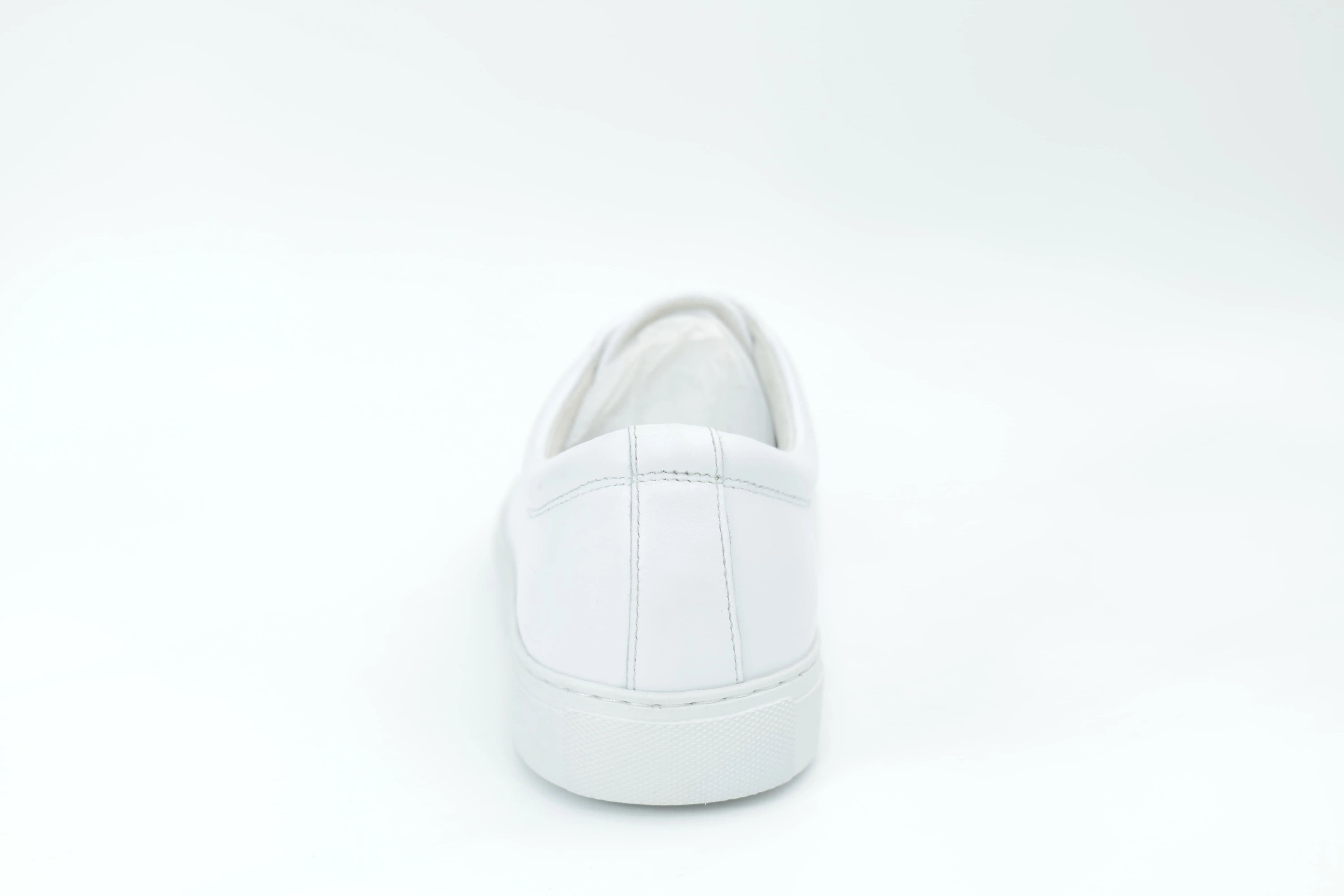 Casual sneakers