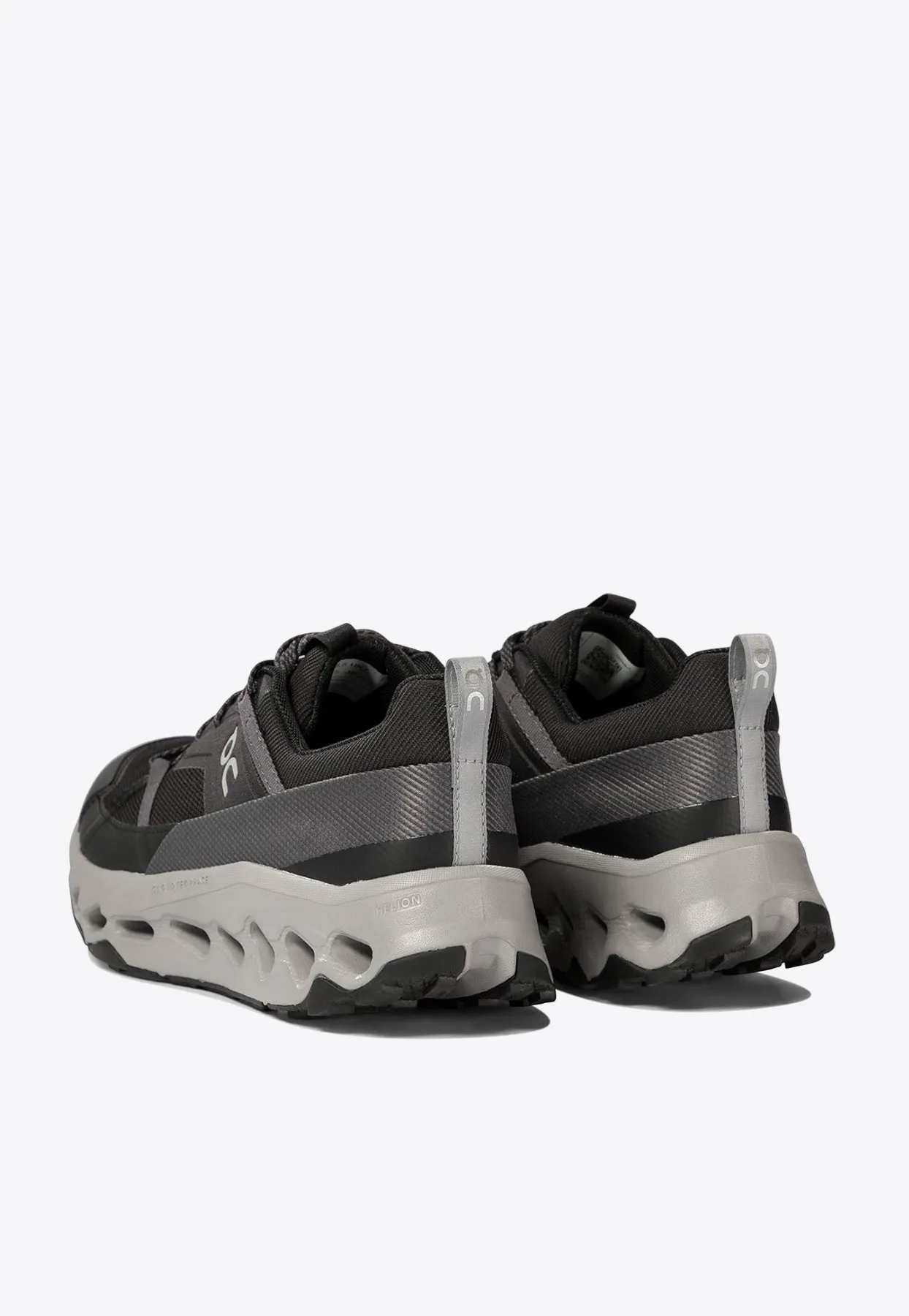 Cloudhorizon Low-Top Sneakers