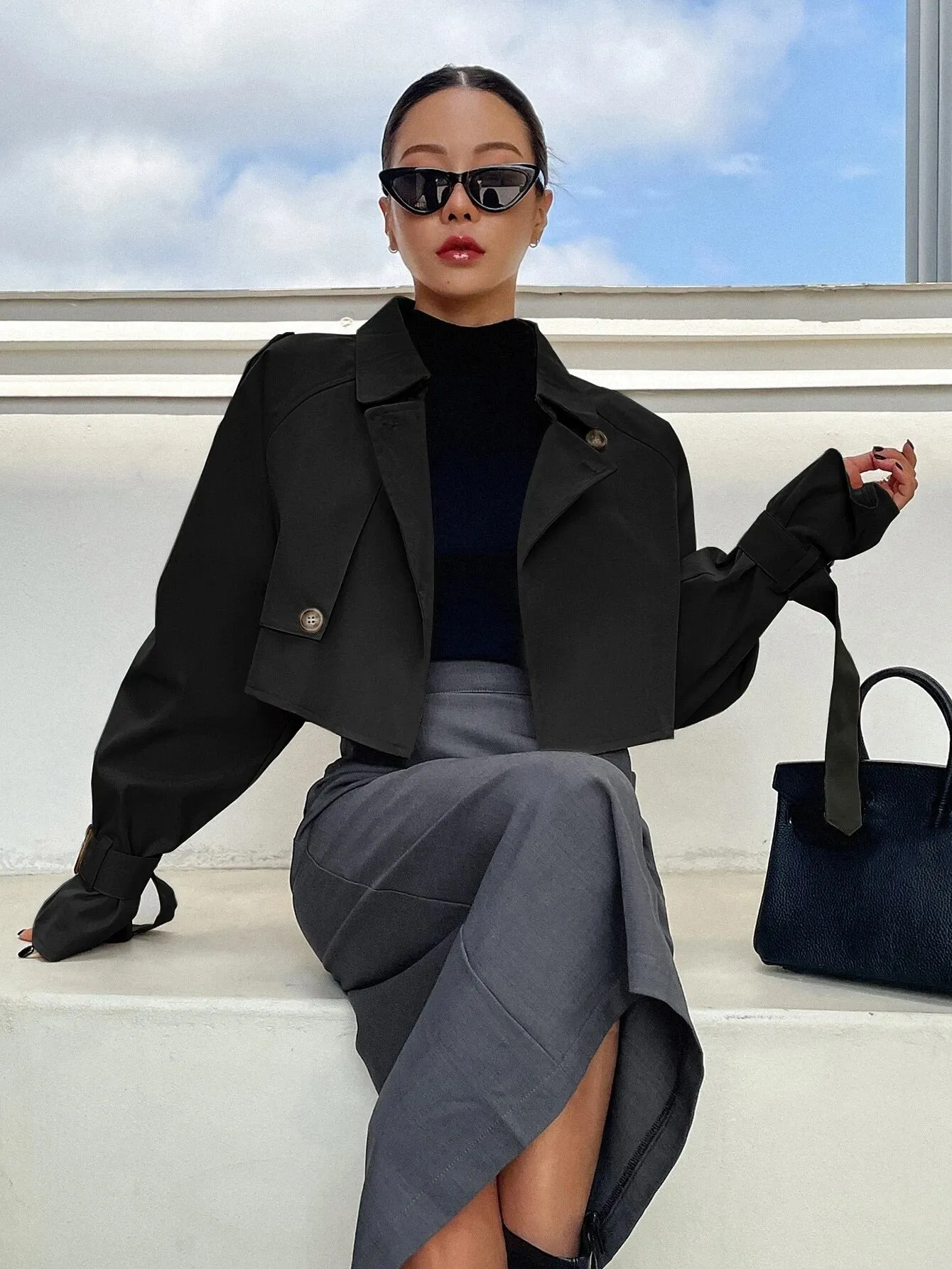 CM-CS731613 Women Elegant Seoul Style Buckle Raglan Sleeve Crop Trench Coat - Black