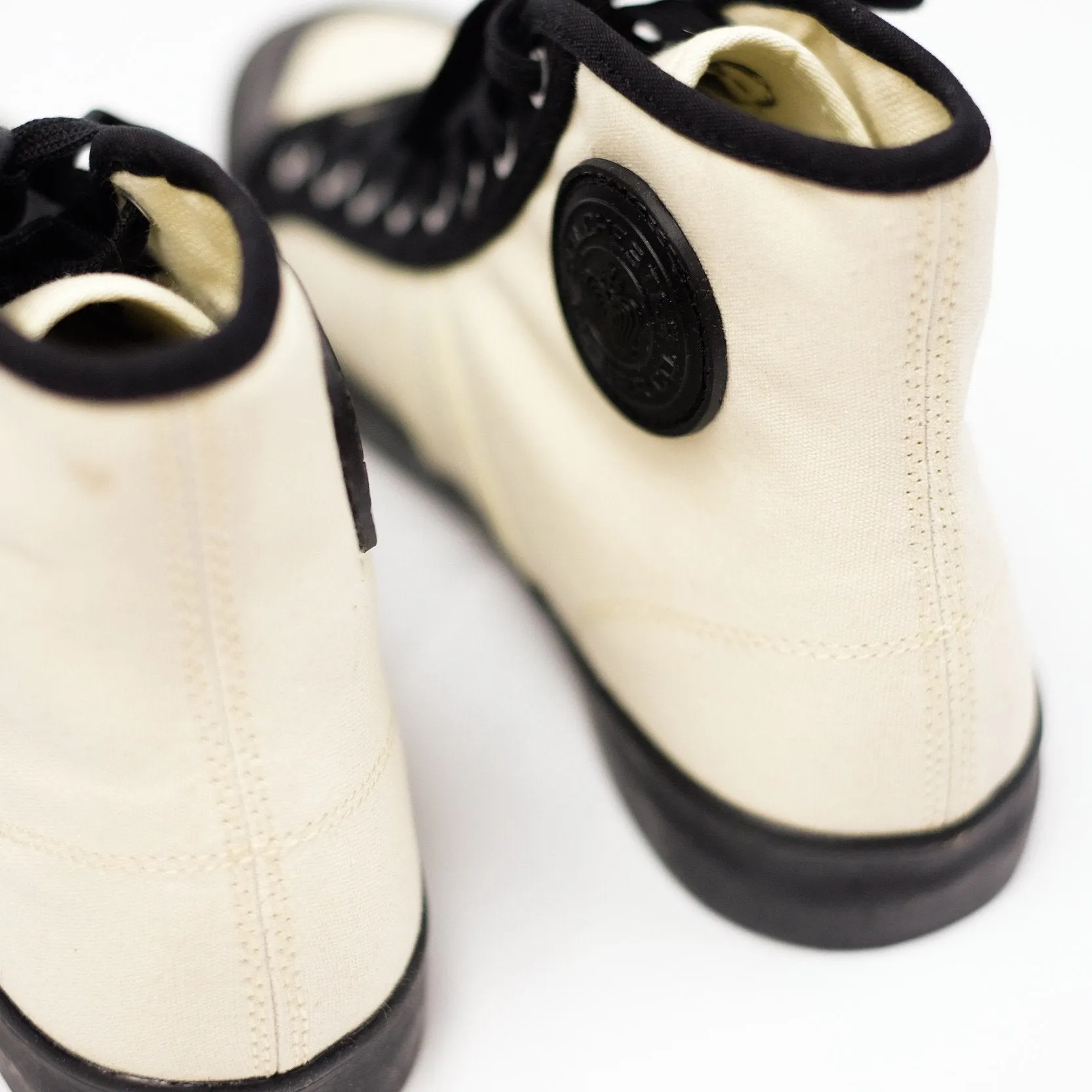 Colchester Rubber Co. Contrast High Top - Ecru x Black