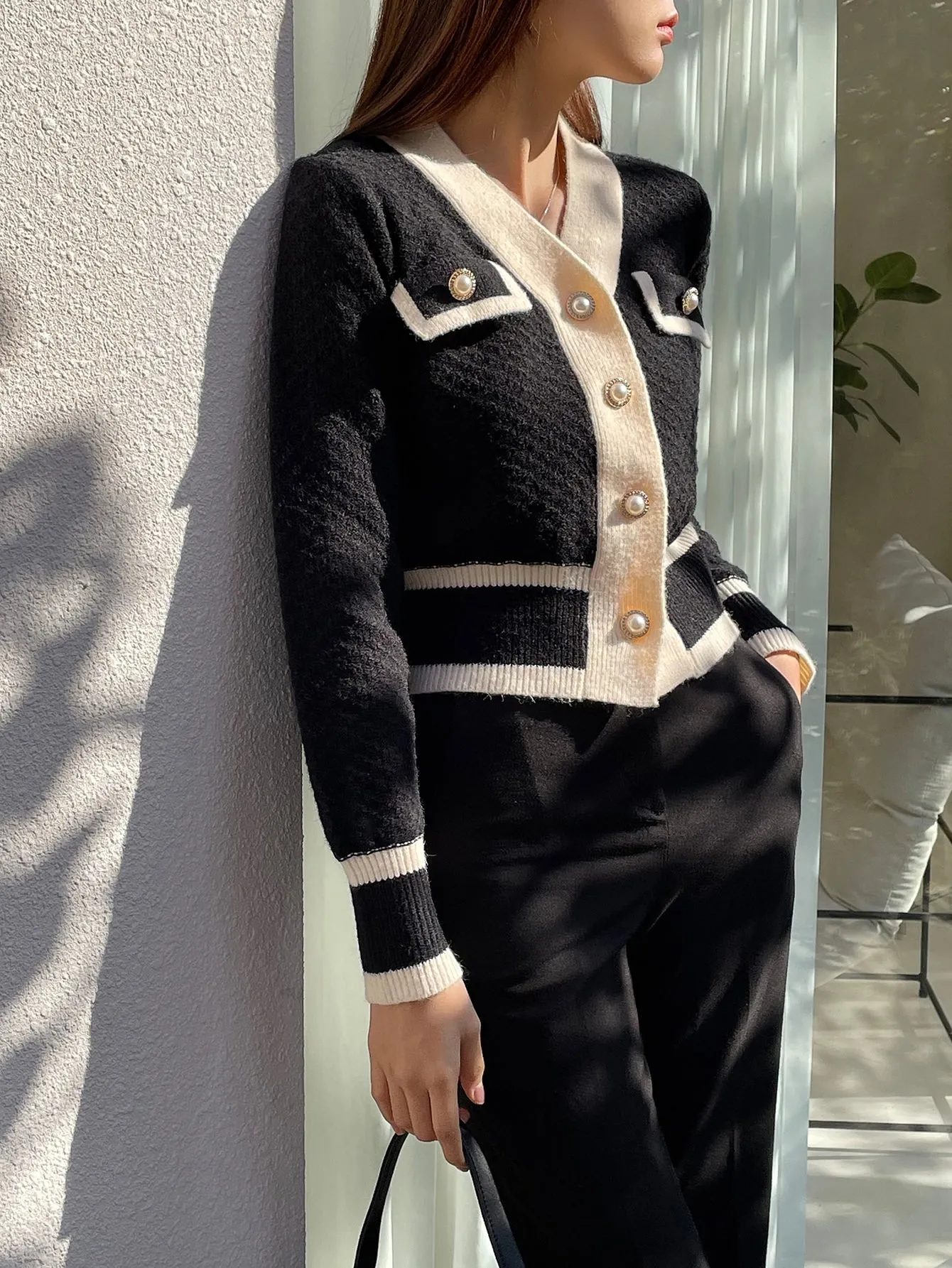 DAZY Contrast Trim Button Front Cardigan