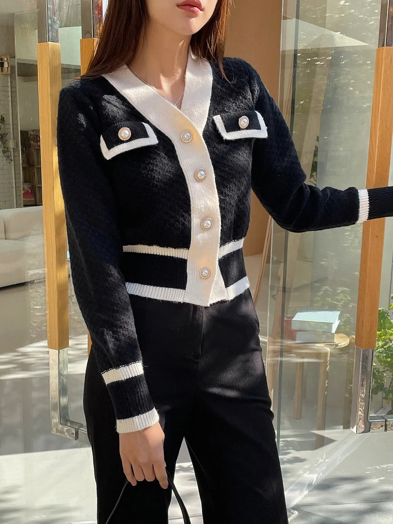 DAZY Contrast Trim Button Front Cardigan