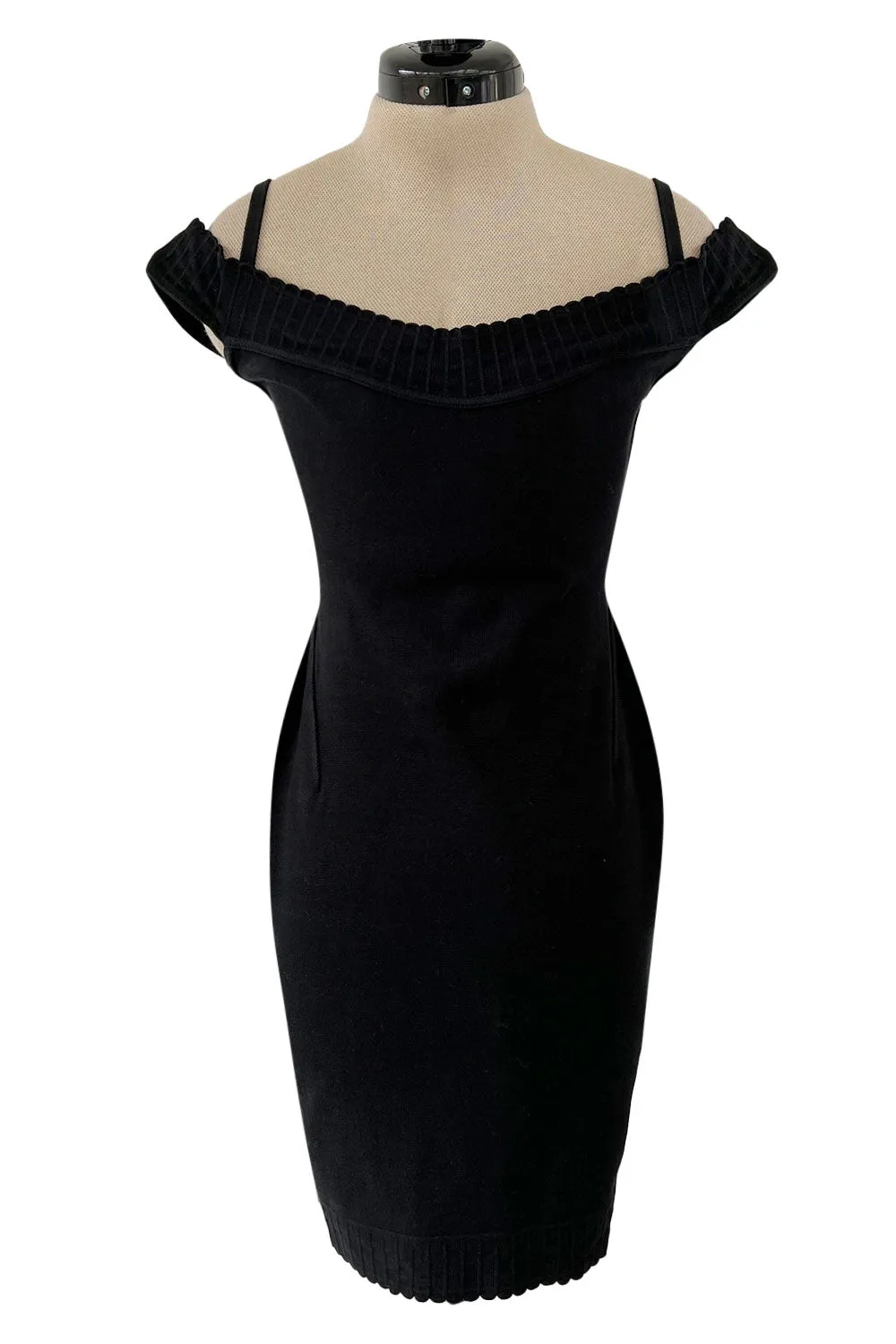 Documented Spring 1992 Azzedine Alaia Black Bodyt Hugging Knit Off Shoulder