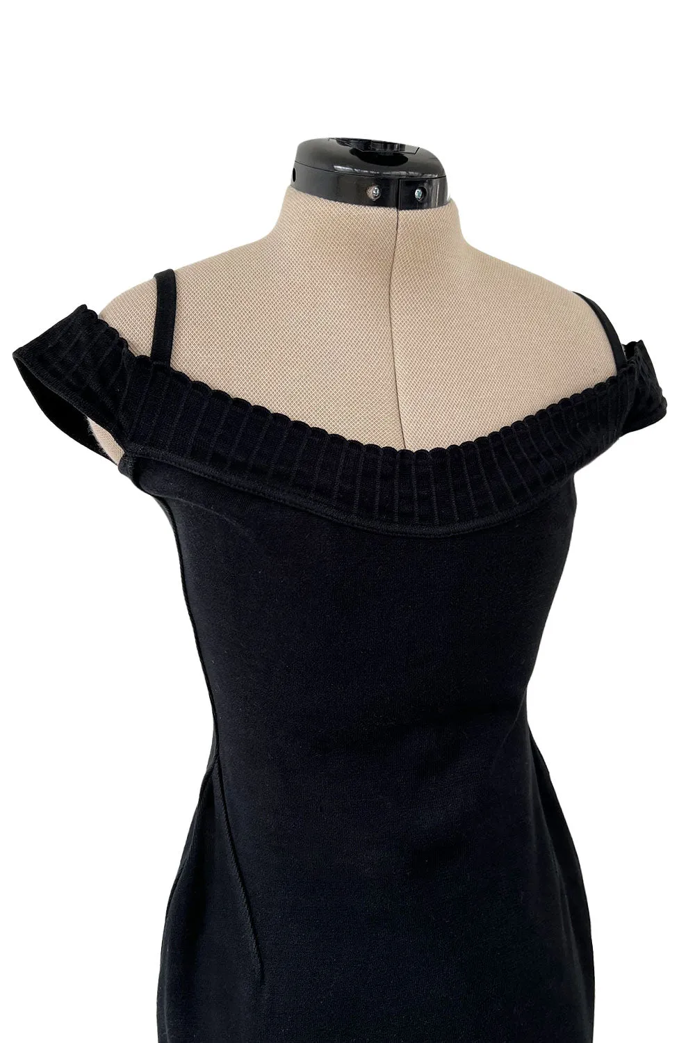 Documented Spring 1992 Azzedine Alaia Black Bodyt Hugging Knit Off Shoulder