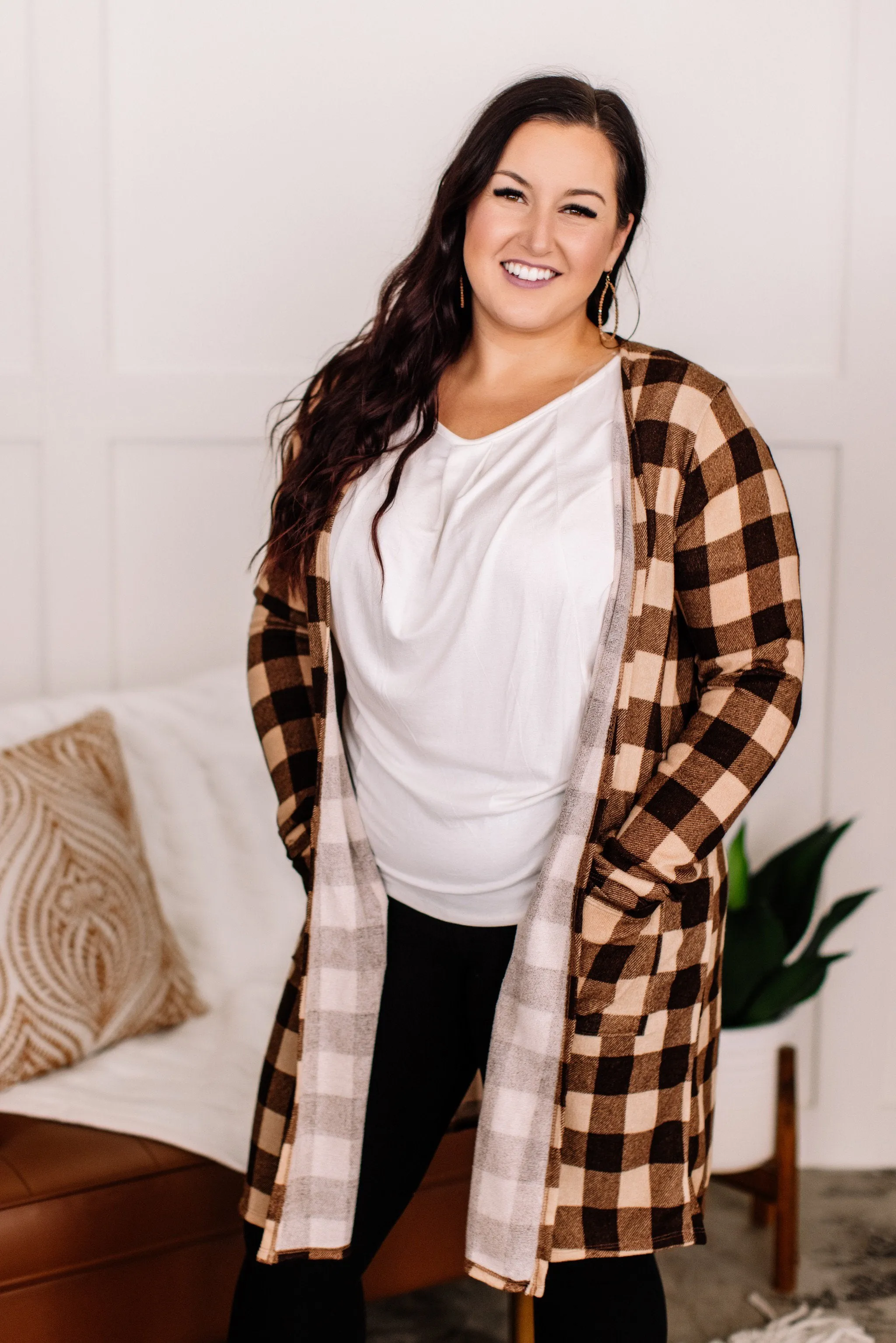 Fare And Square Cardigan In Toffee