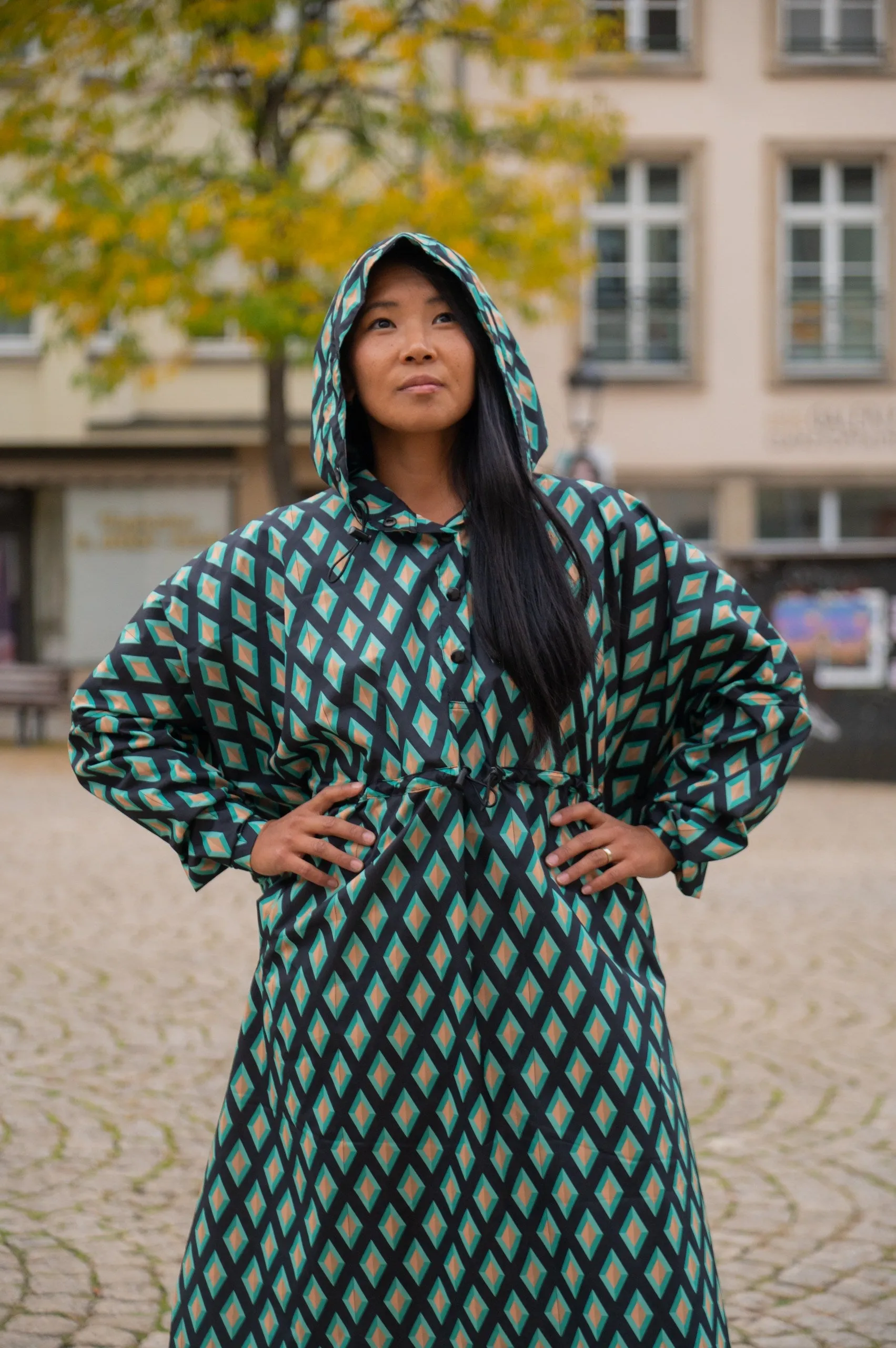 Geometry Love Women Poncho