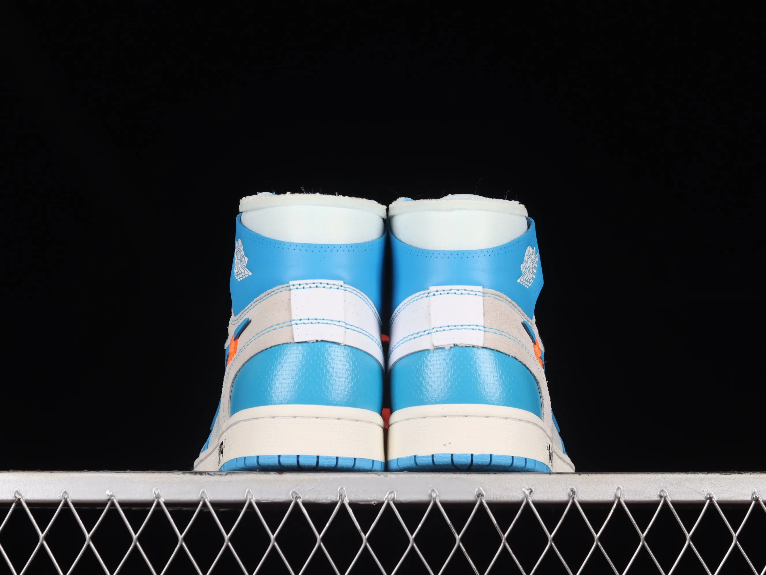 J1 " OfWhtUniversityBlue "