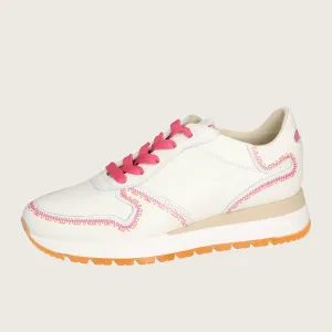 Sneakers, Roze
