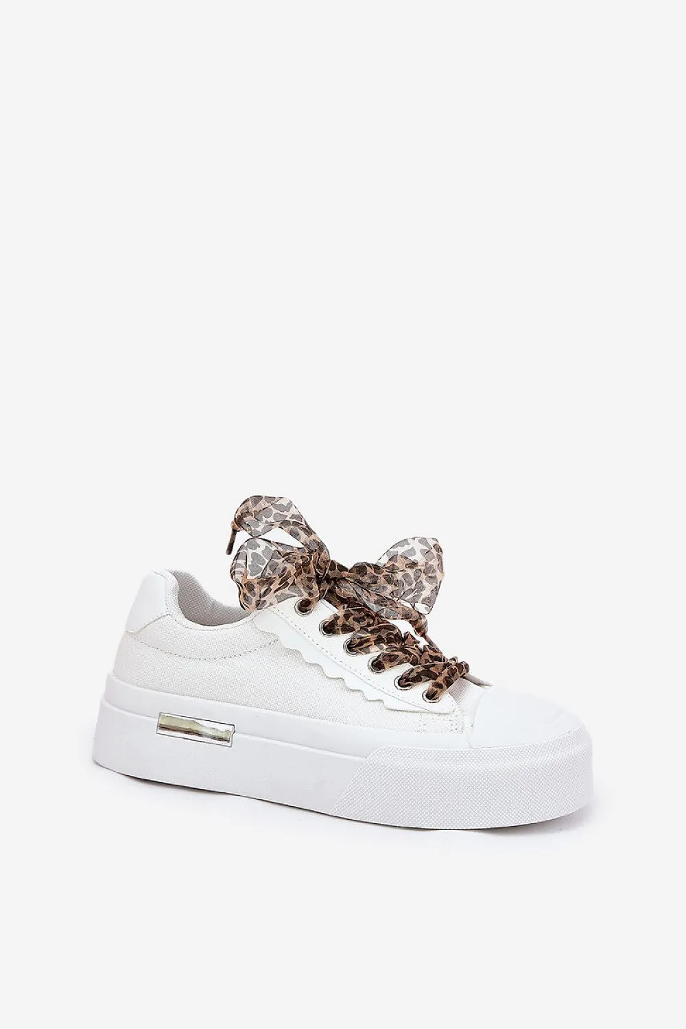 Sneakers Step in style