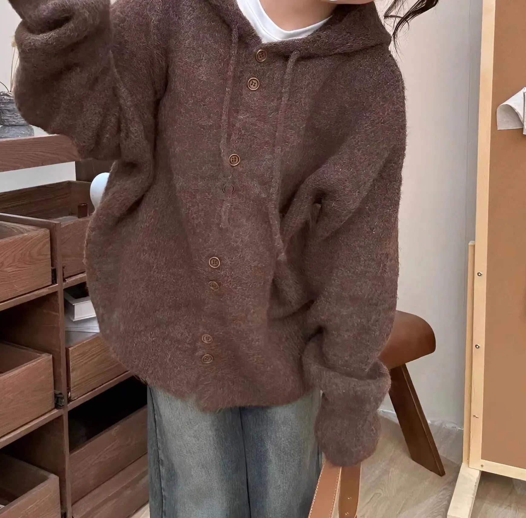 Stylish Solid Button-Up Cardigan with a Relaxed Fit
